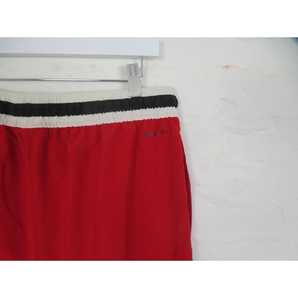 Jordan Basketball Shorts Mens Large Red Dri Fit 7